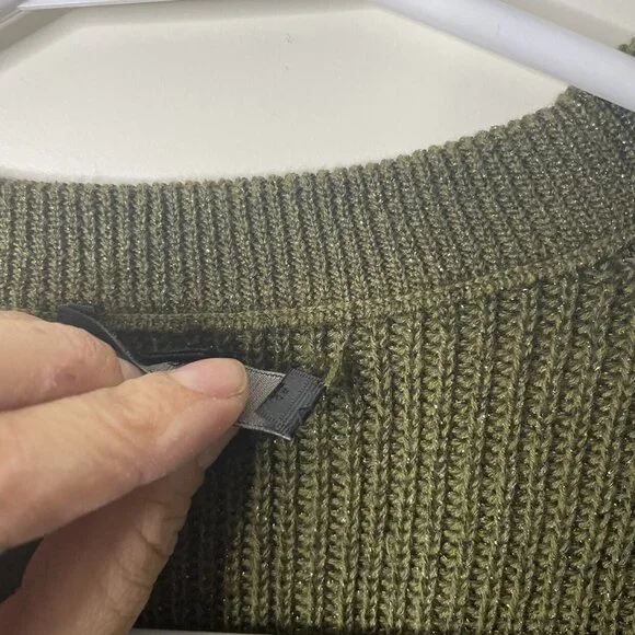 Women’s / Teen’s J. Crew Green Cardigan Sweater Size Small - Picture 4 of 7